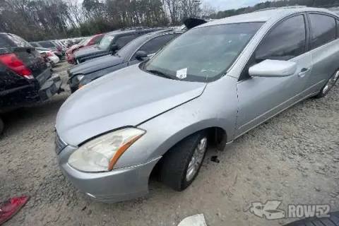 Photo of 2010 Nissan Altima