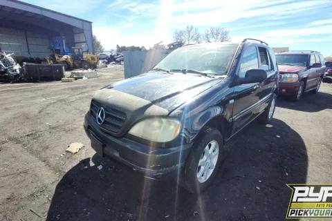 Photo of 2000 Mercedes-Benz Ml430