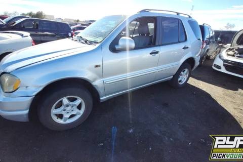 Photo of 2000 Mercedes-Benz Ml320