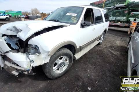 Photo of 2004 Ford Expedition