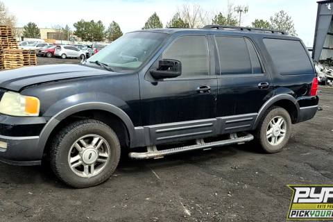 Photo of 2005 Ford Expedition