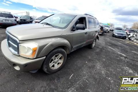 Photo of 2005 Dodge Durango