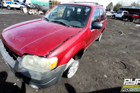Photo of 2005 Ford Escape