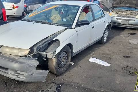 Photo of 1999 Saturn Sl1