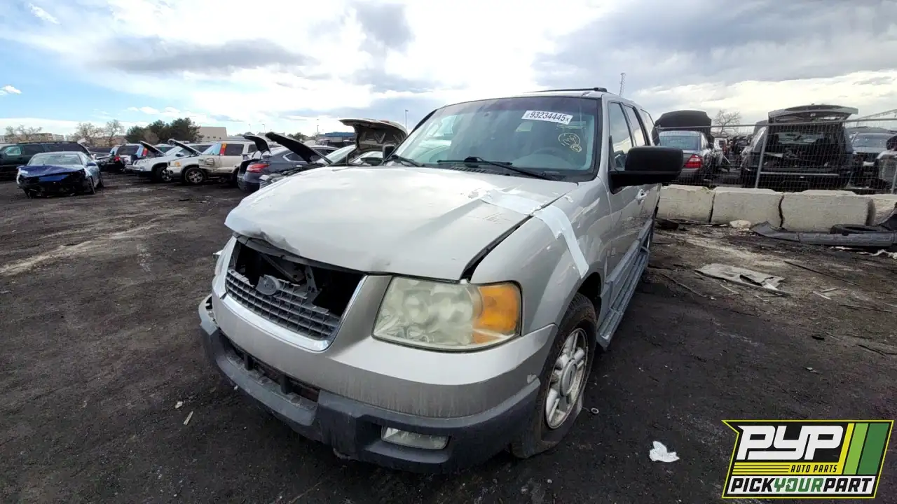 Photo of 2004 Ford Expedition