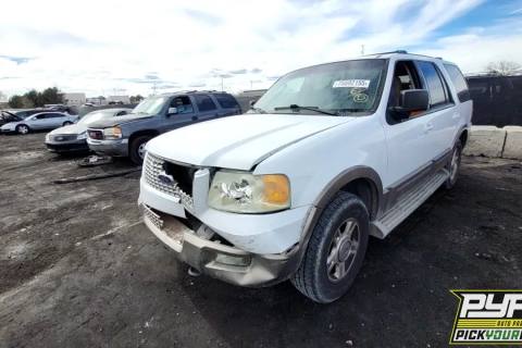 Photo of 2004 Ford Expedition