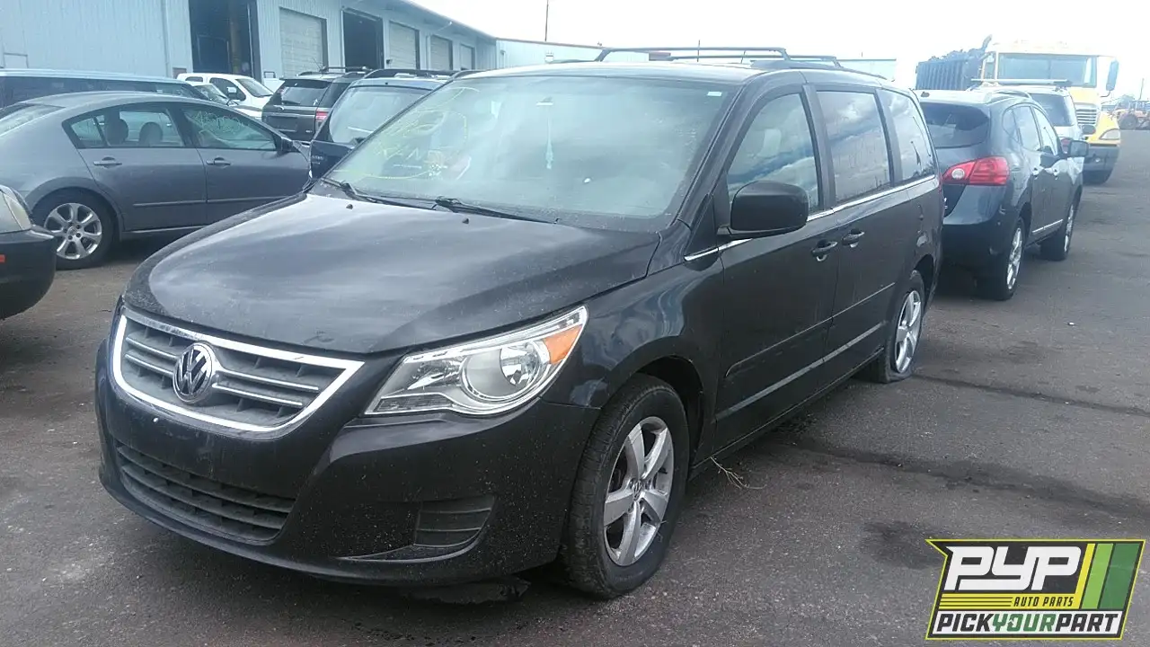 Photo of 2011 Volkswagen Routan