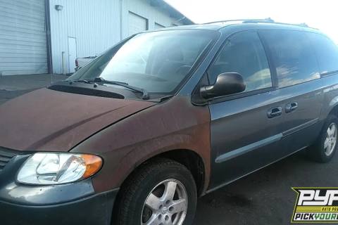 Photo of 2005 Dodge Grand Caravan