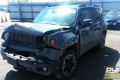 Photo of 2015 Jeep Renegade