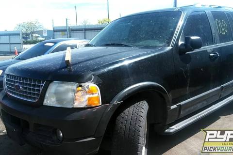 Photo of 2003 Ford Explorer