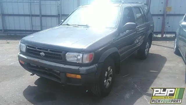 Photo of 1997 Nissan Pathfinder