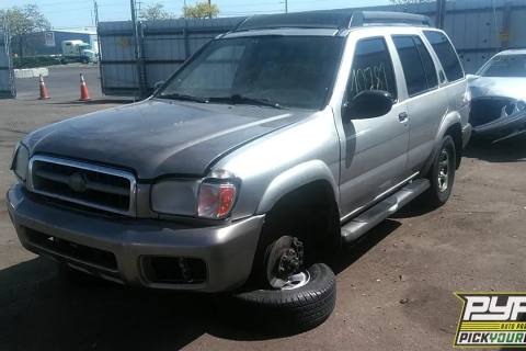 Photo of 2002 Nissan Pathfinder