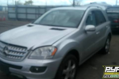 Photo of 2008 Mercedes-Benz Ml350