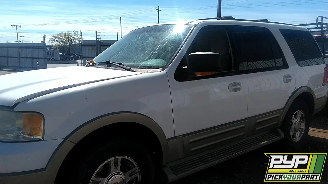 Photo of 2004 Ford Expedition