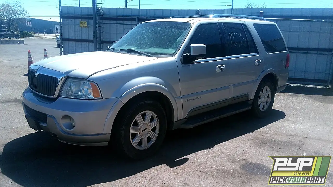 Photo of 2004 Lincoln Navigator