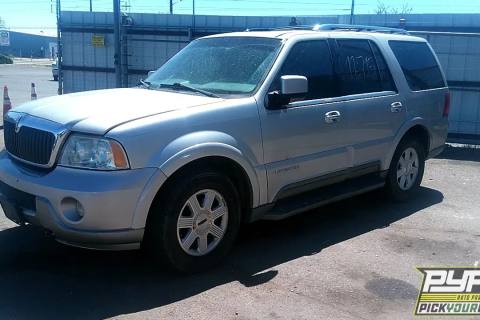 Photo of 2004 Lincoln Navigator