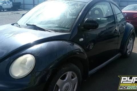 Photo of 2000 Volkswagen Beetle