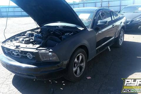 Photo of 2006 Ford Mustang
