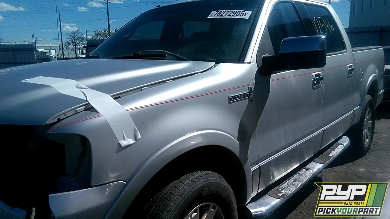 Photo of 2006 Lincoln Mark Lt