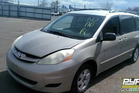 Photo of 2007 Toyota Sienna