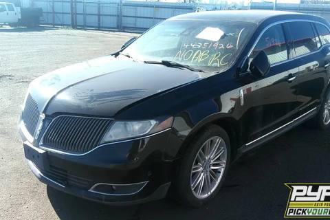 Photo of 2014 Lincoln Mkt