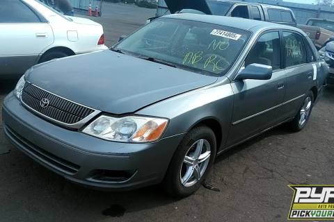 Photo of 2000 Toyota Avalon