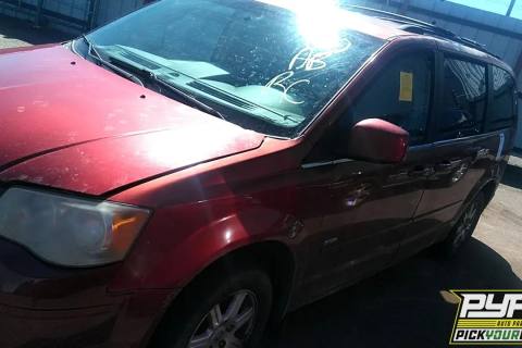 Photo of 2008 Chrysler Town & Country