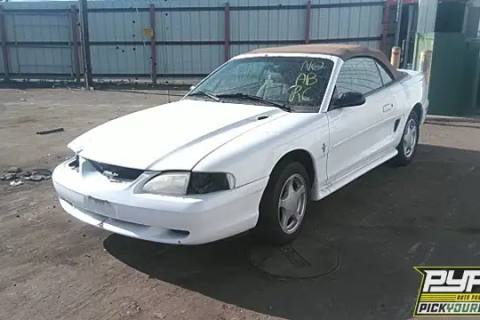 Photo of 1997 Ford Mustang