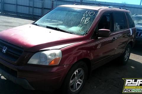 Photo of 2005 Honda Pilot