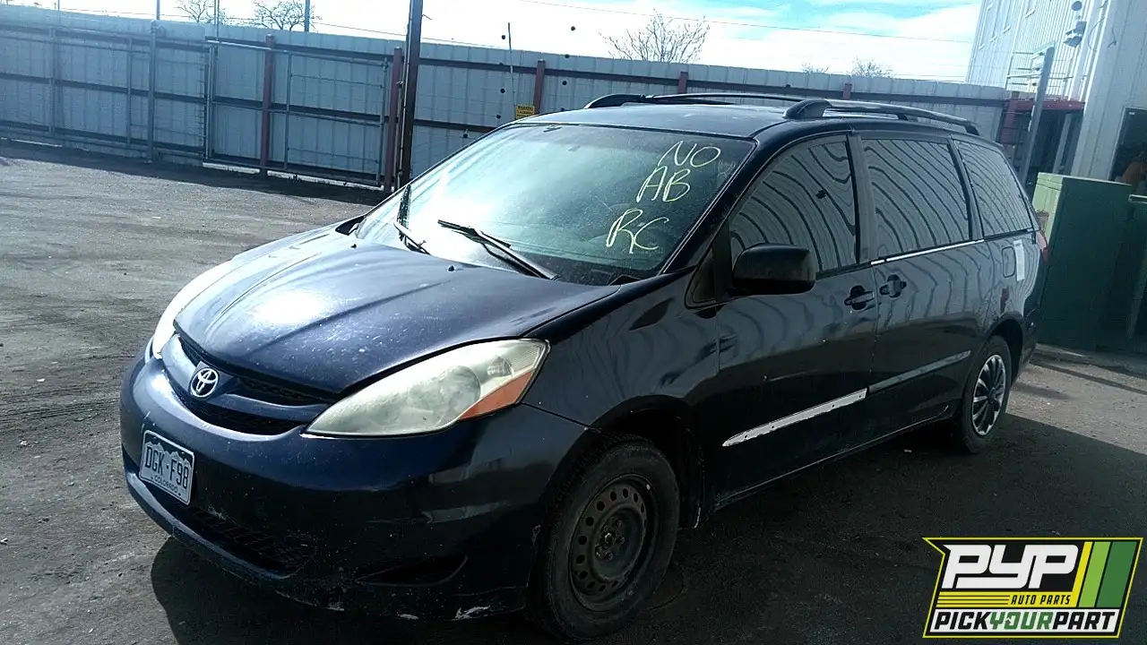 Photo of 2006 Toyota Sienna