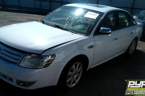 Photo of 2008 Ford Taurus