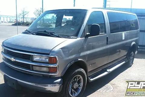 Photo of 1999 Chevrolet Astro