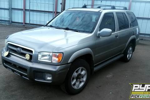 Photo of 2001 Nissan Pathfinder