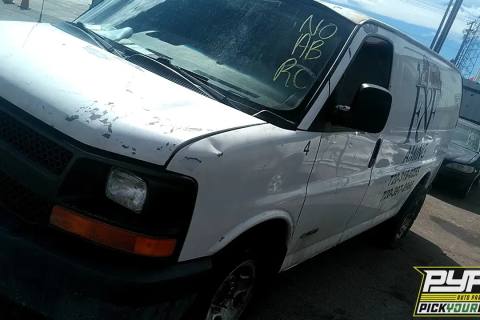 Photo of 2003 Chevrolet Express 2500