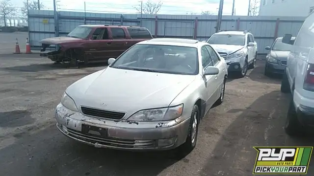 Photo of 1998 Lexus Es300