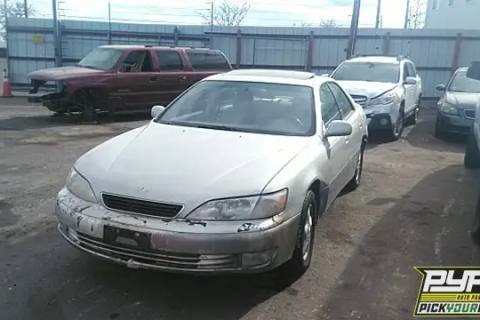 Photo of 1998 Lexus Es300