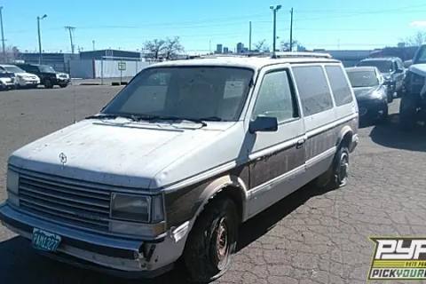 Photo of 1987 Plymouth Voyager