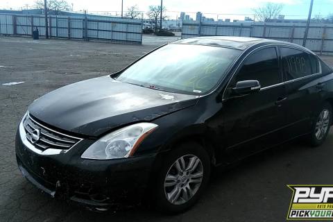 Photo of 2011 Nissan Altima