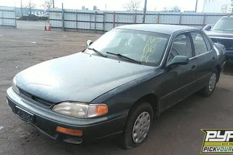Photo of 1996 Toyota Camry