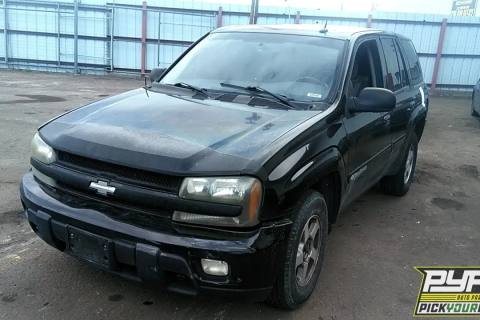 Photo of 2004 Chevrolet Trailblazer