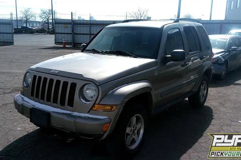 Photo of 2005 Jeep Liberty