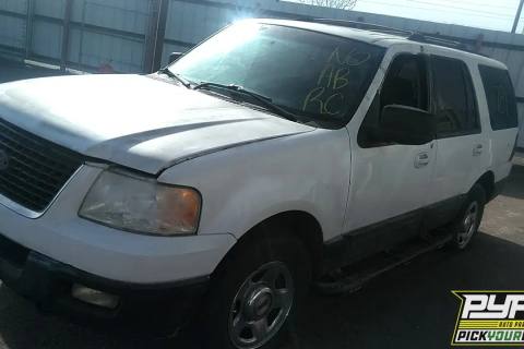 Photo of 2003 Ford Expedition