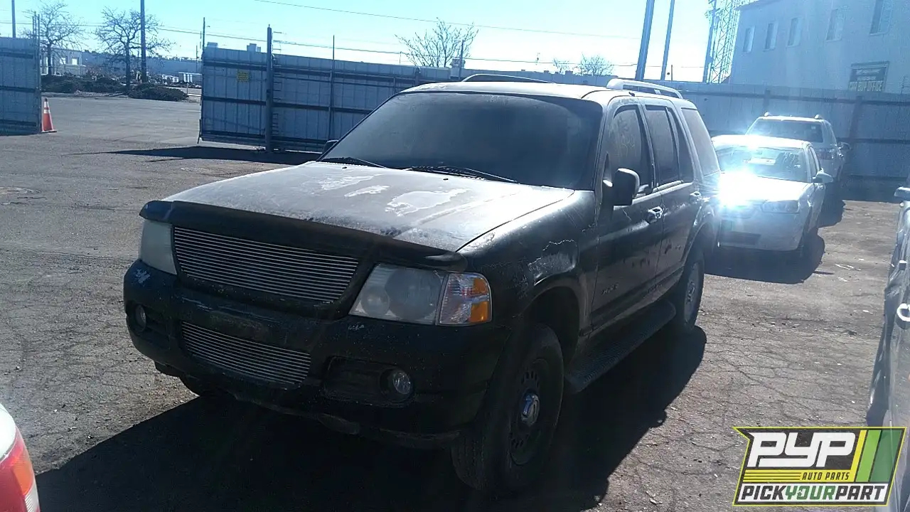 Photo of 2004 Ford Explorer