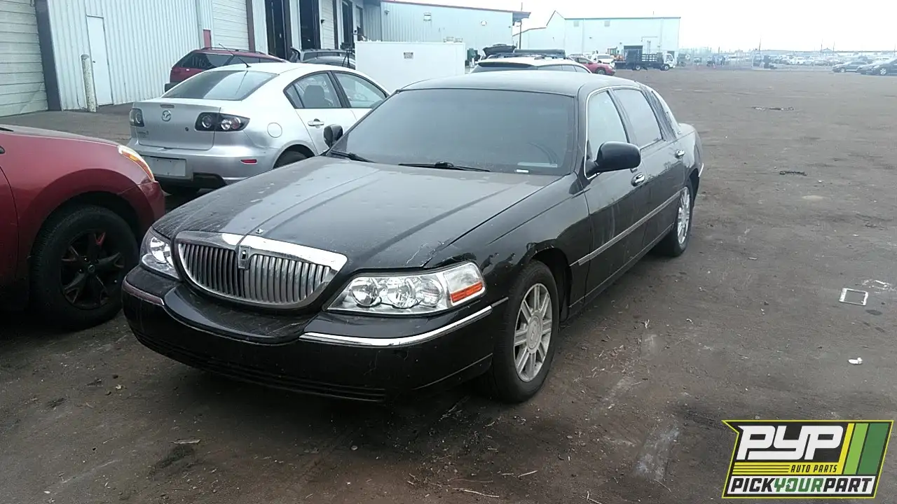 Photo of 2007 Lincoln Town Car