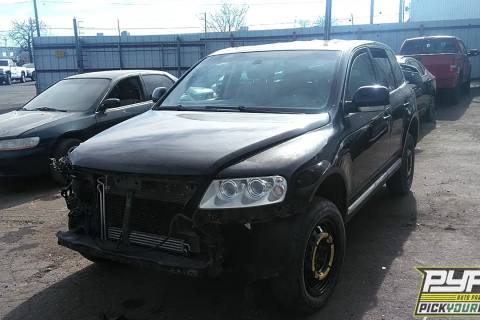 Photo of 2004 Volkswagen Touareg