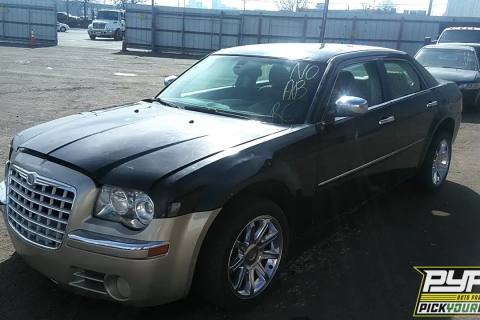 Photo of 2010 Chrysler 300