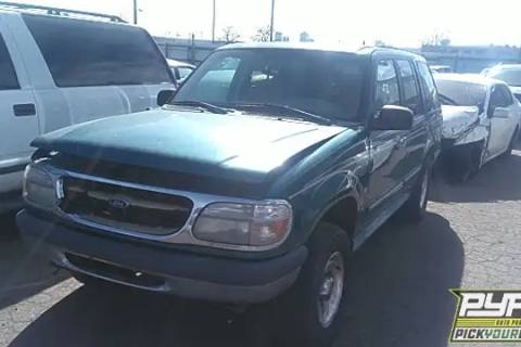 Photo of 1998 Ford Explorer