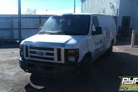 Photo of 2010 Ford E-150