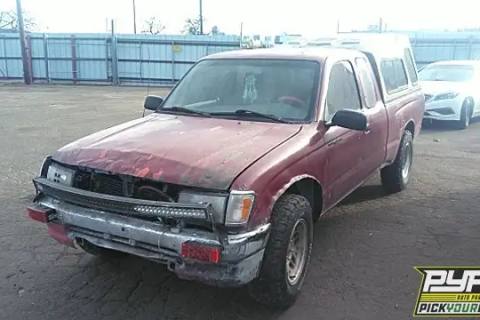 Photo of 1995 Toyota Tacoma