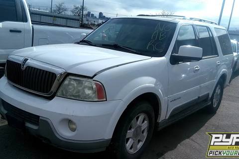 Photo of 2003 Lincoln Navigator